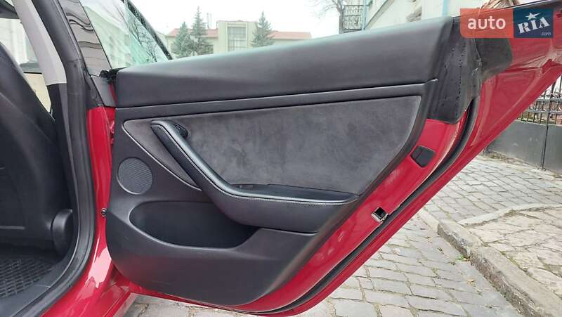 Седан Tesla Model 3 2023 в Каменец-Подольском фото 17 Седан Tesla Model 3 2023 в Каменец-Подольском