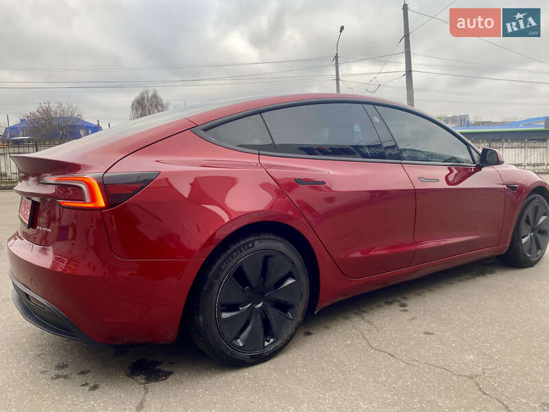 Седан Tesla Model 3 2024 в Чернигове фото 3 Седан Tesla Model 3 2024 в Чернигове