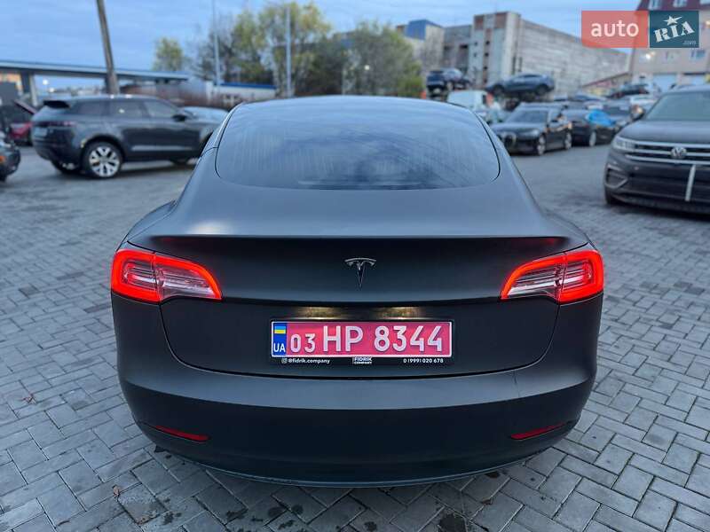 Седан Tesla Model 3 2018 в Луцке фото 6 Седан Tesla Model 3 2018 в Луцке