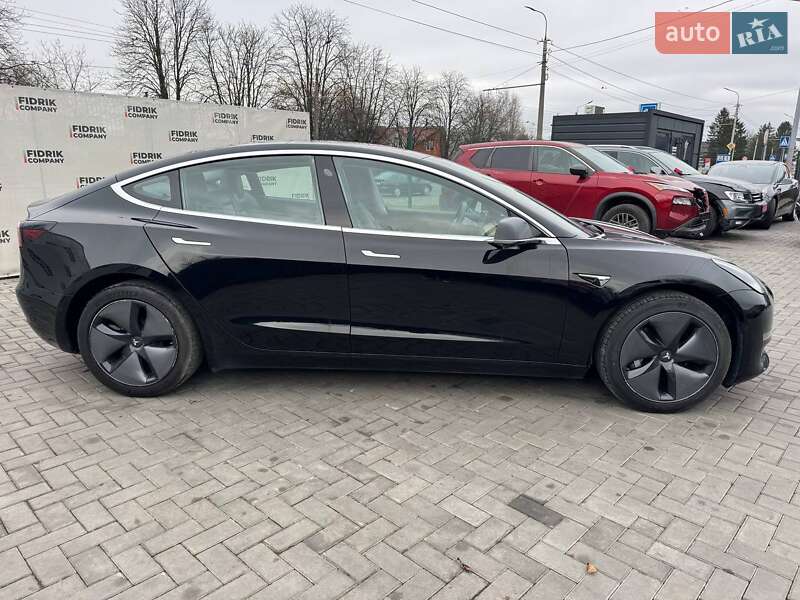 Седан Tesla Model 3 2018 в Луцке фото 4 Седан Tesla Model 3 2018 в Луцке