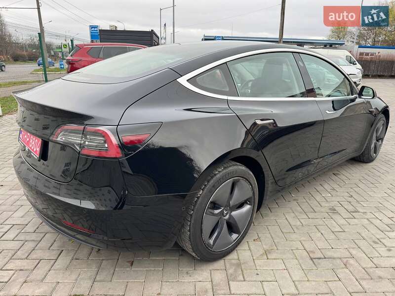 Седан Tesla Model 3 2018 в Луцке фото 5 Седан Tesla Model 3 2018 в Луцке