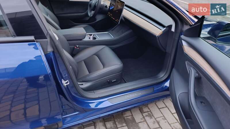 Седан Tesla Model 3 2022 в Луцке фото 13 Седан Tesla Model 3 2022 в Луцке