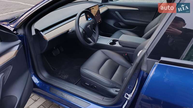 Седан Tesla Model 3 2022 в Луцке фото 17 Седан Tesla Model 3 2022 в Луцке