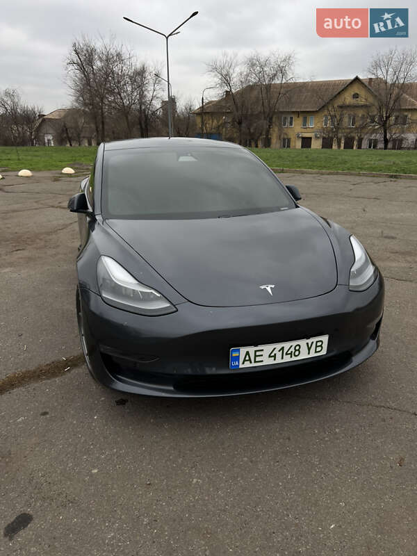 Tesla Model 3 2021 Tesla Model 3 2021