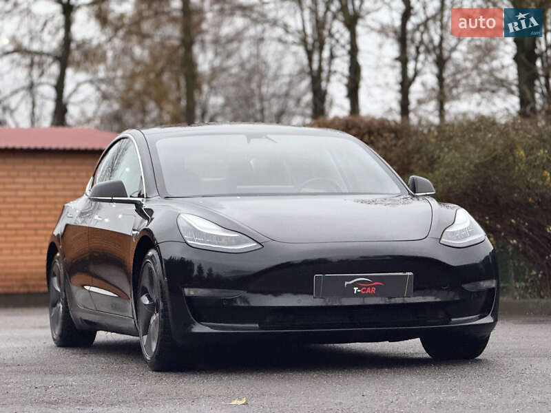 Седан Tesla Model 3 2019 в Тернополе фото 15 Седан Tesla Model 3 2019 в Тернополе
