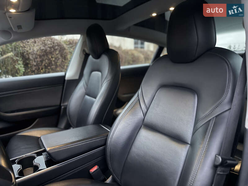 Седан Tesla Model 3 2019 в Тернополе фото 39 Седан Tesla Model 3 2019 в Тернополе