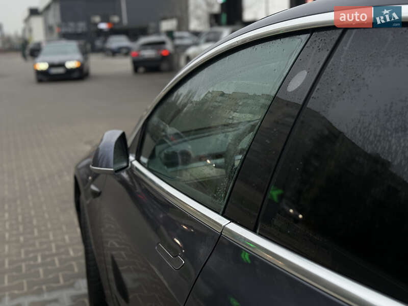 Седан Tesla Model 3 2019 в Киеве фото 10 Седан Tesla Model 3 2019 в Киеве