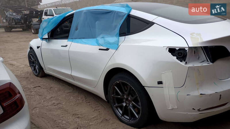 Седан Tesla Model 3 2021 в Луцке фото 16 Седан Tesla Model 3 2021 в Луцке