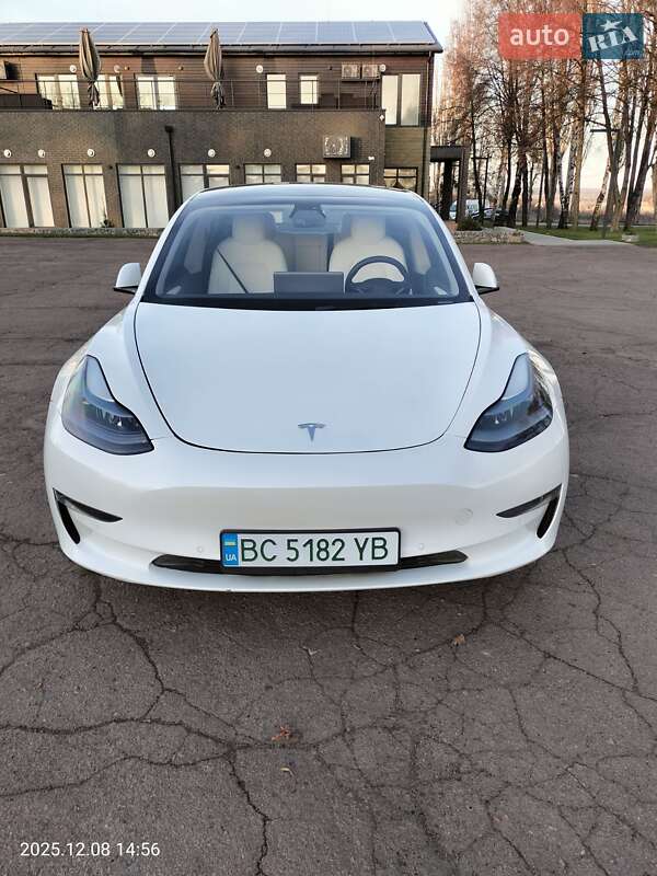 Седан Tesla Model 3 2021 в Тростянце фото 9 Седан Tesla Model 3 2021 в Тростянце