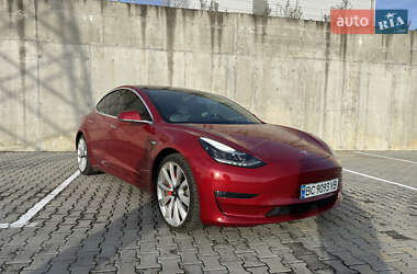 Седан Tesla Model 3 2019 в Львове