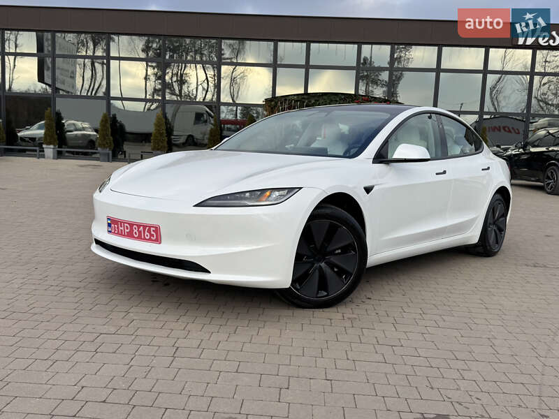 Седан Tesla Model 3 2025 в Луцке