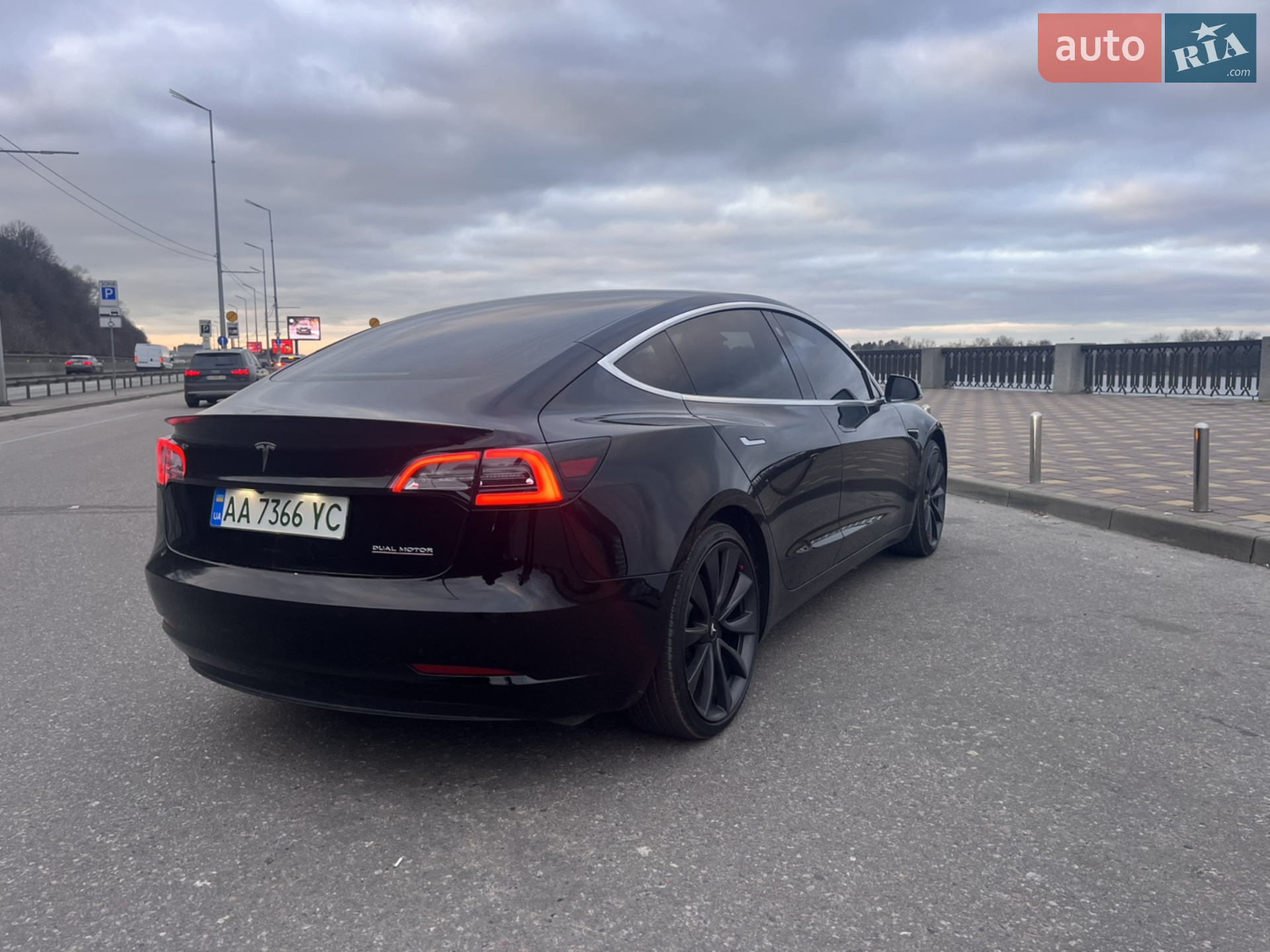 2019 Tesla Model 3 - мініатюра 11