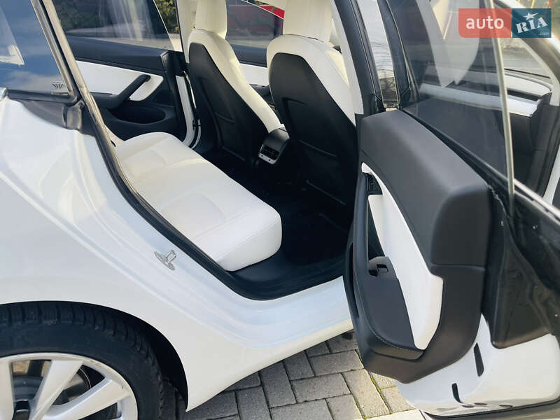 Седан Tesla Model 3 2018 в Харькове фото 23 Седан Tesla Model 3 2018 в Харькове