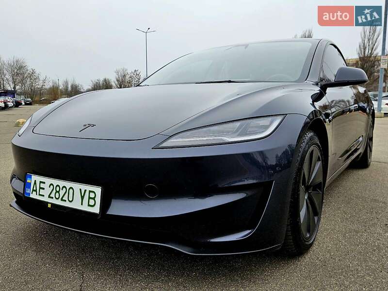 Tesla Model 3 2024 Tesla Model 3 2024