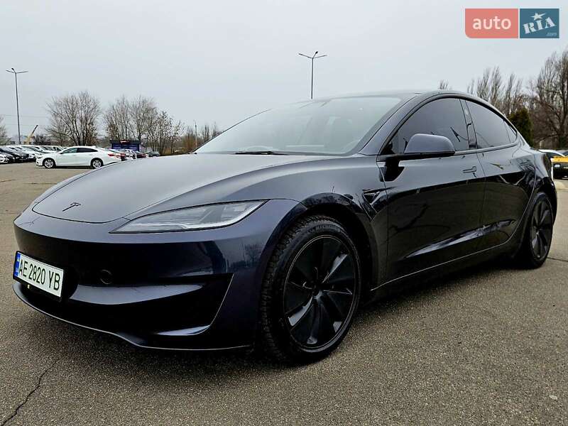 Седан Tesla Model 3 2024 в Днепре фото 3 Седан Tesla Model 3 2024 в Днепре