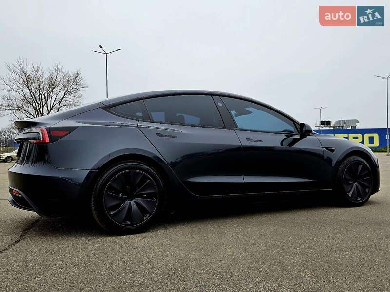 Седан Tesla Model 3 2024 в Днепре фото 15 Седан Tesla Model 3 2024 в Днепре