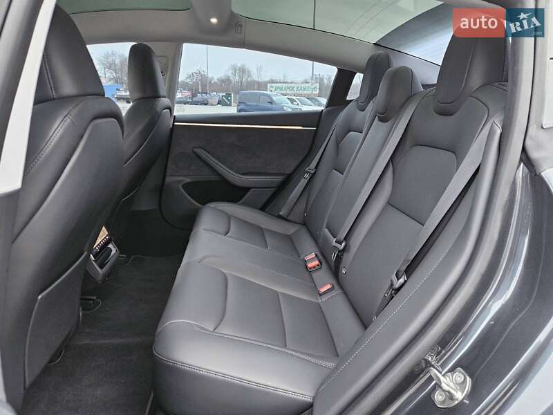 Седан Tesla Model 3 2024 в Днепре фото 26 Седан Tesla Model 3 2024 в Днепре
