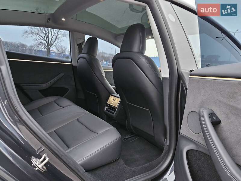 Седан Tesla Model 3 2024 в Днепре фото 31 Седан Tesla Model 3 2024 в Днепре