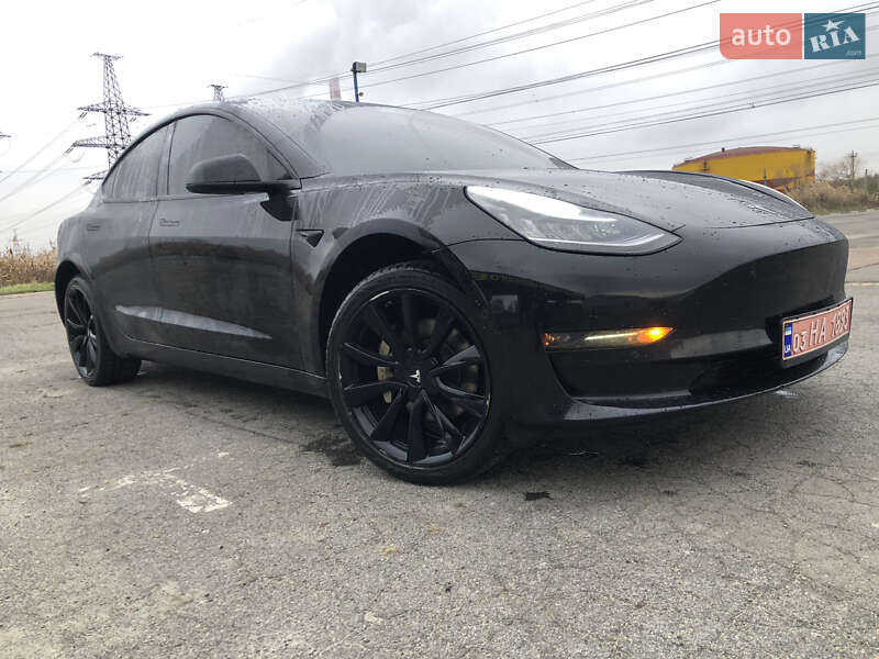 Седан Tesla Model 3 2019 в Харькове