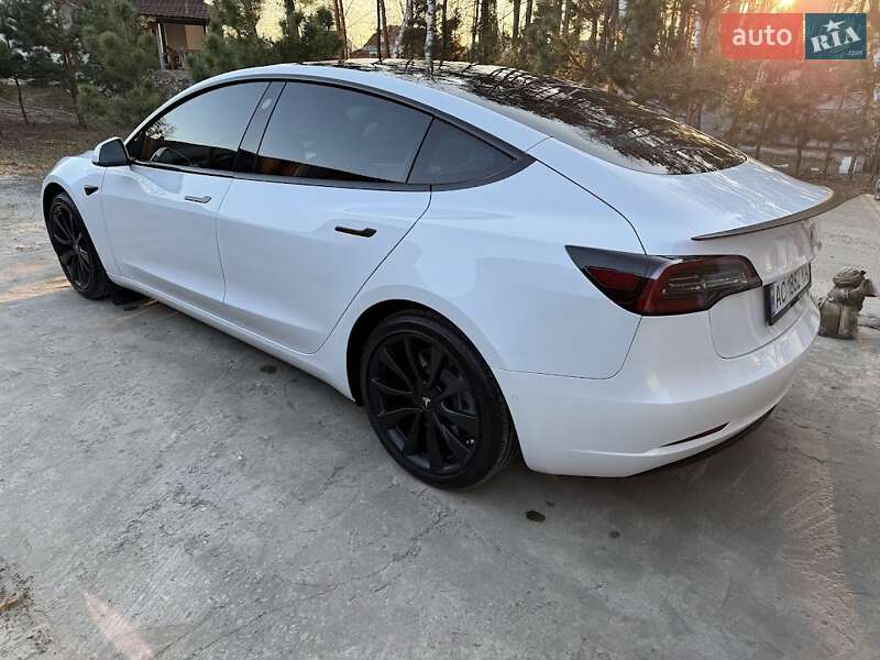 Седан Tesla Model 3 2020 в Ковеле