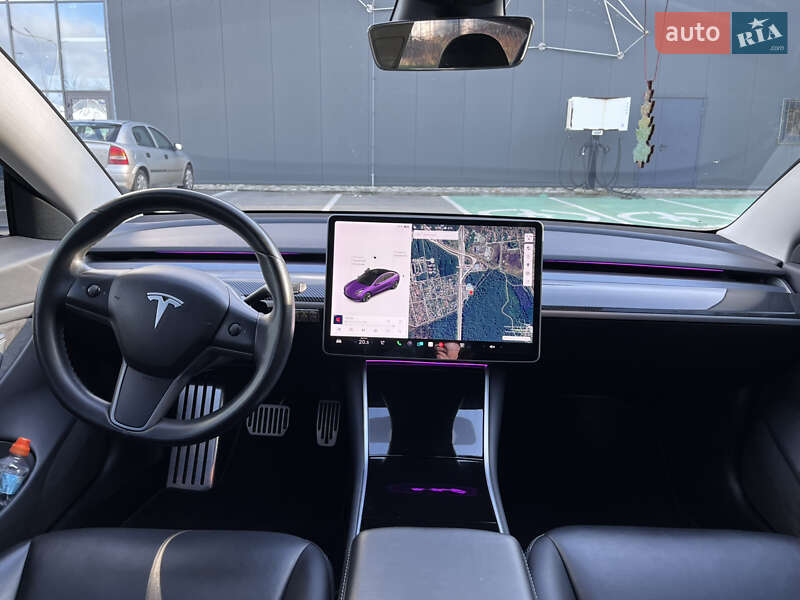 Седан Tesla Model 3 2018 в Киеве фото 13 Седан Tesla Model 3 2018 в Киеве