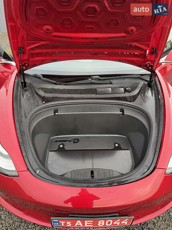 Седан Tesla Model 3 2020 в Луцке фото 26 Седан Tesla Model 3 2020 в Луцке