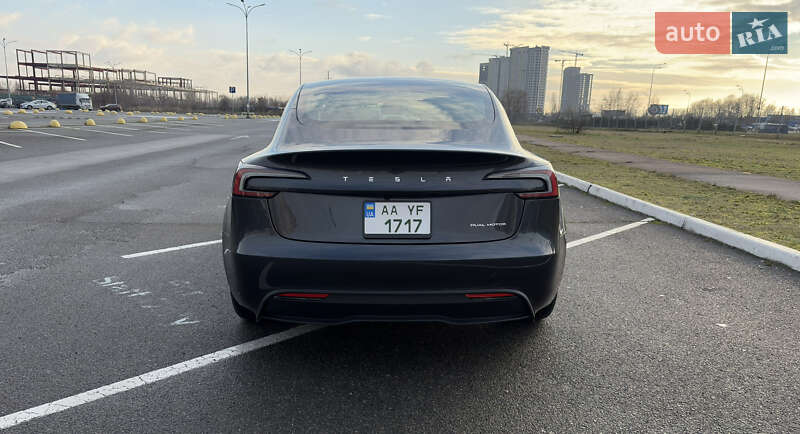 Седан Tesla Model 3 2024 в Киеве фото 2 Седан Tesla Model 3 2024 в Киеве