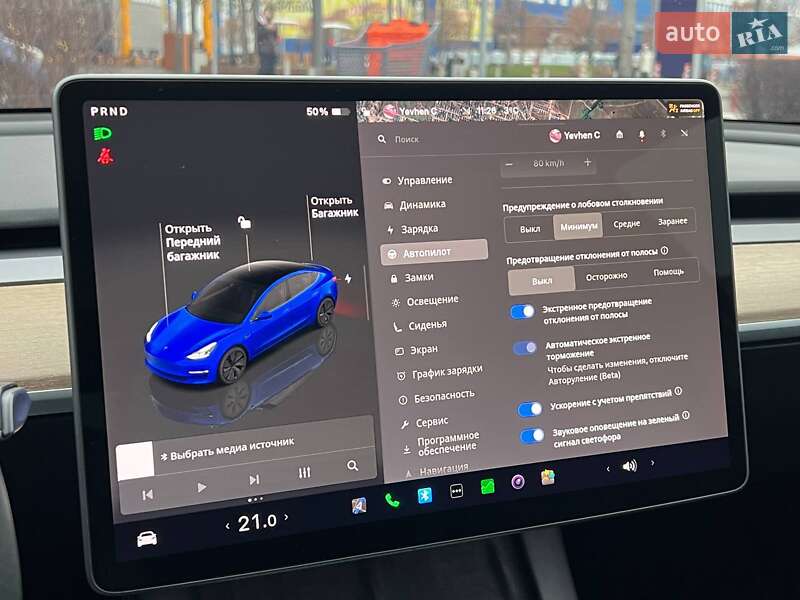 Седан Tesla Model 3 2022 в Киеве