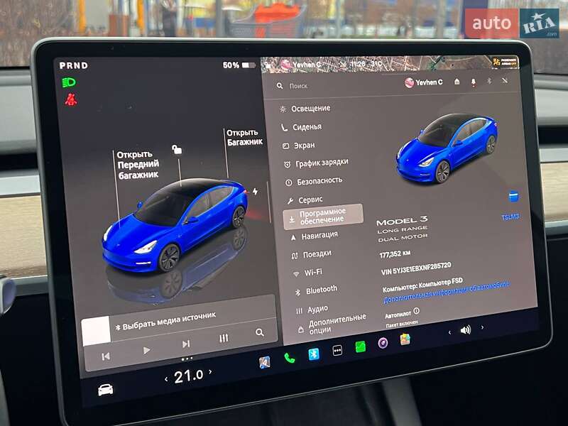 Седан Tesla Model 3 2022 в Киеве