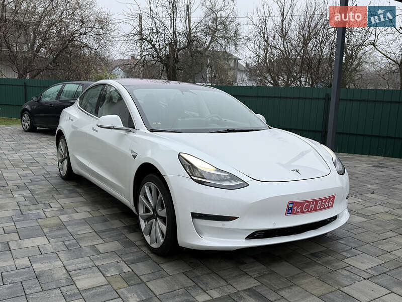 Седан Tesla Model 3 2017 в Владимире фото 4 Седан Tesla Model 3 2017 в Владимире