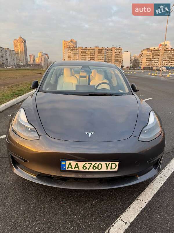 Седан Tesla Model 3 2023 в Киеве фото 8 Седан Tesla Model 3 2023 в Киеве