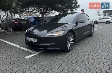 Седан Tesla Model 3 2025 в Одессе