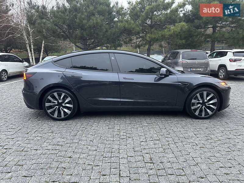 Седан Tesla Model 3 2025 в Одессе фото 9 Седан Tesla Model 3 2025 в Одессе
