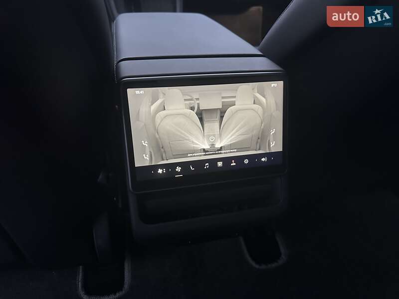 Седан Tesla Model 3 2025 в Одессе фото 19 Седан Tesla Model 3 2025 в Одессе