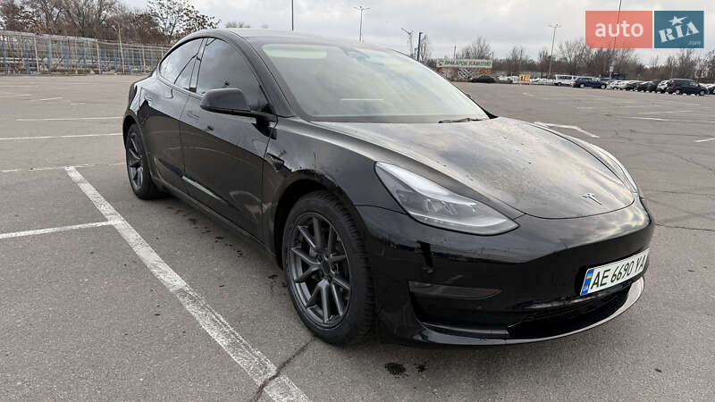 Седан Tesla Model 3 2022 в Днепре фото 2 Седан Tesla Model 3 2022 в Днепре