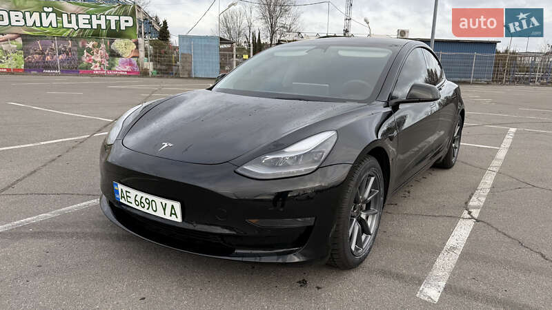 Седан Tesla Model 3 2022 в Днепре фото 3 Седан Tesla Model 3 2022 в Днепре