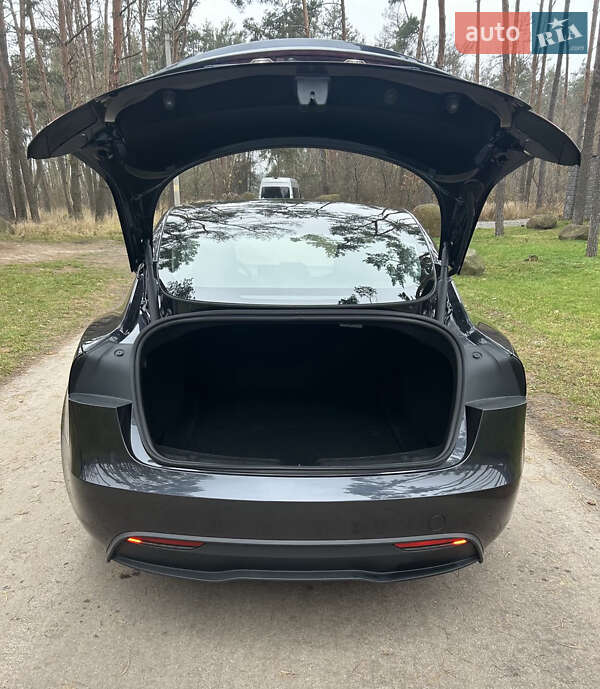 Седан Tesla Model 3 2024 в Житомире фото 23 Седан Tesla Model 3 2024 в Житомире