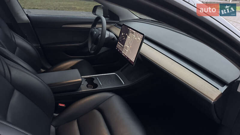 Седан Tesla Model 3 2021 в Луцке фото 28 Седан Tesla Model 3 2021 в Луцке