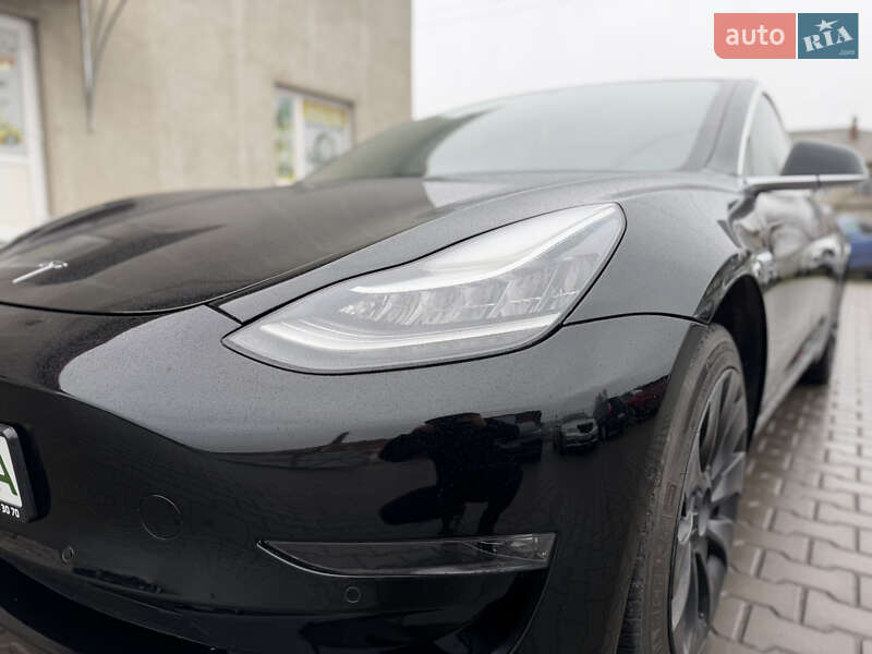 Седан Tesla Model 3 2019 в Луцке фото 11 Седан Tesla Model 3 2019 в Луцке