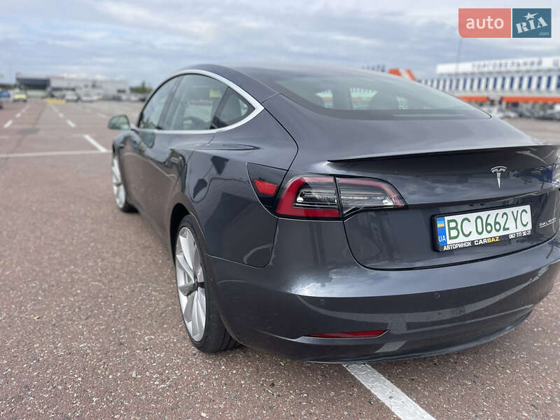 Седан Tesla Model 3 2019 в Львове фото 3 Седан Tesla Model 3 2019 в Львове