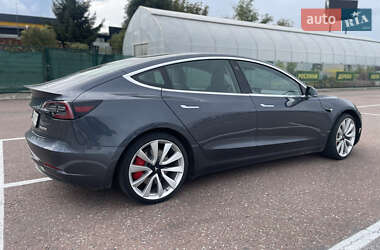 Седан Tesla Model 3 2019 в Львове