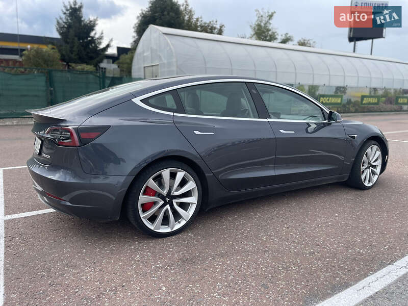 Tesla Model 3 2019 Tesla Model 3 2019