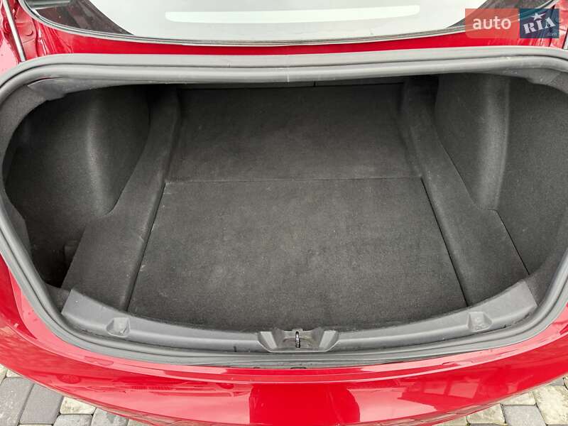 Седан Tesla Model 3 2018 в Львове фото 41 Седан Tesla Model 3 2018 в Львове