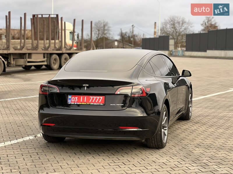 Седан Tesla Model 3 2023 в Луцке фото 9 Седан Tesla Model 3 2023 в Луцке