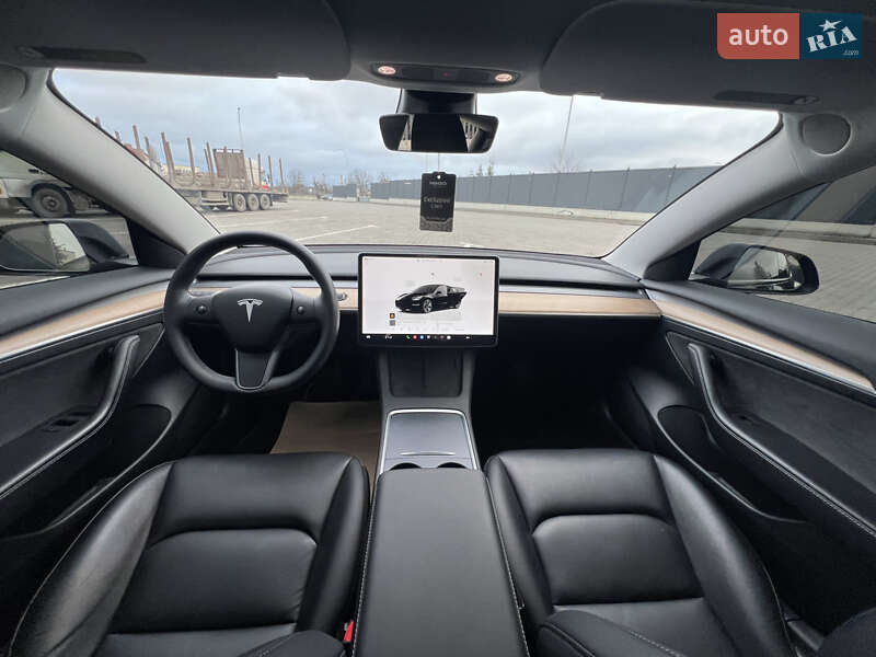 Седан Tesla Model 3 2023 в Луцке фото 50 Седан Tesla Model 3 2023 в Луцке
