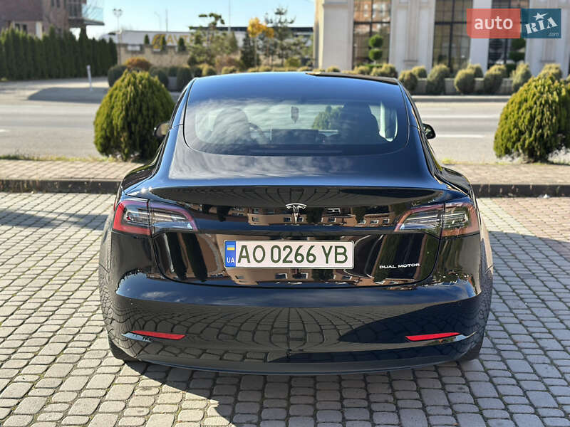 Седан Tesla Model 3 2022 в Мукачево фото 6 Седан Tesla Model 3 2022 в Мукачево
