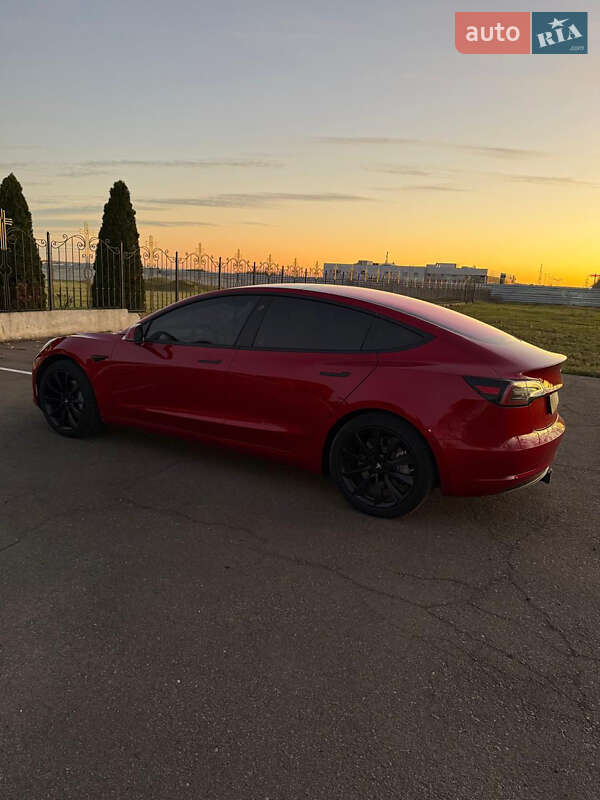 Седан Tesla Model 3 2018 в Николаеве фото 10 Седан Tesla Model 3 2018 в Николаеве