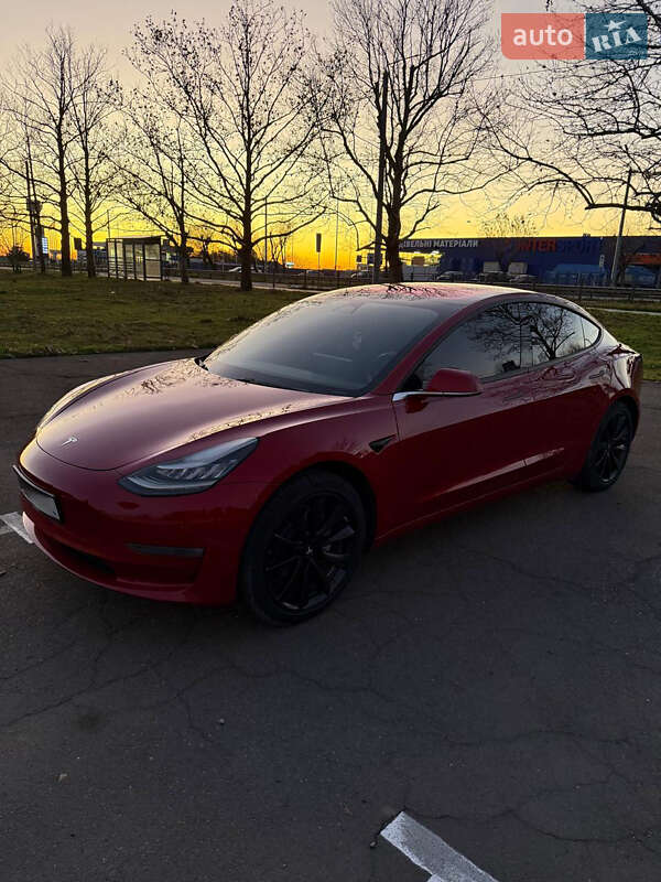 Седан Tesla Model 3 2018 в Николаеве фото 12 Седан Tesla Model 3 2018 в Николаеве