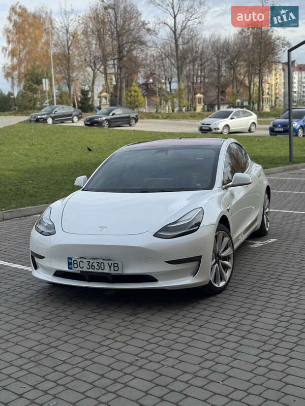 Tesla Model 3 2018 Tesla Model 3 2018