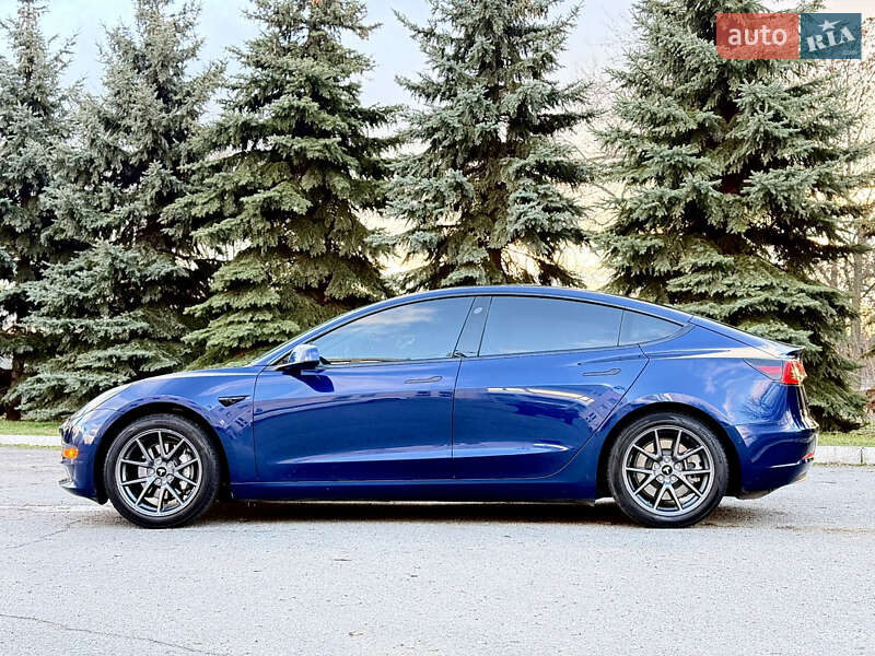 Седан Tesla Model 3 2021 в Днепре фото 5 Седан Tesla Model 3 2021 в Днепре